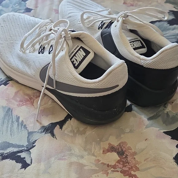 Nike Air Zoom Structure 22 11 - Picture 6 of 13